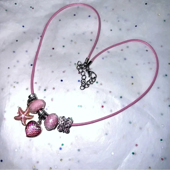 NEW PINK STARFISH HEART & BUTTERFLIES CHARM NECKLACE - Picture 3 of 4